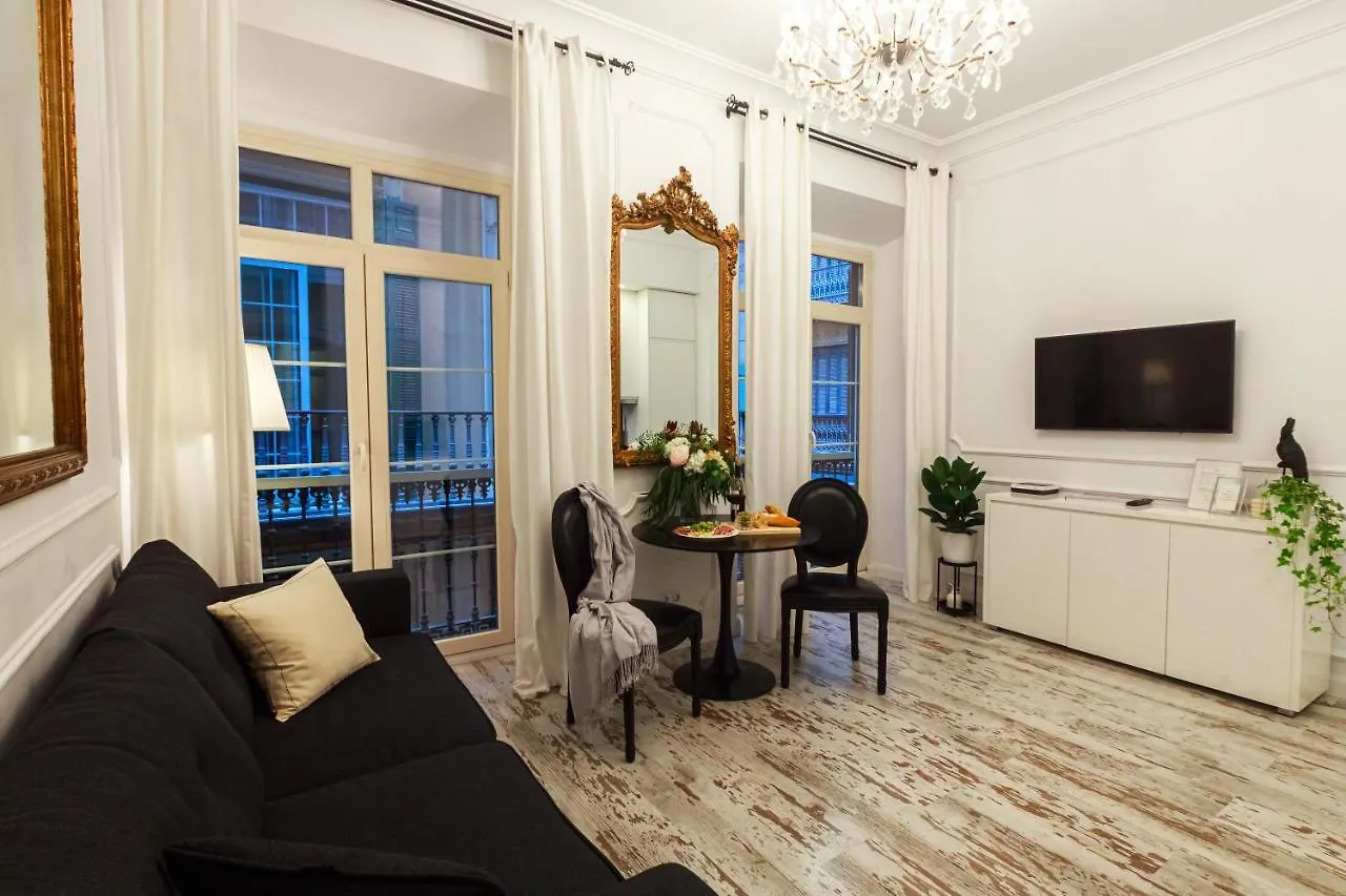 Apartament La Luna Suite In Old Town Of Malaga